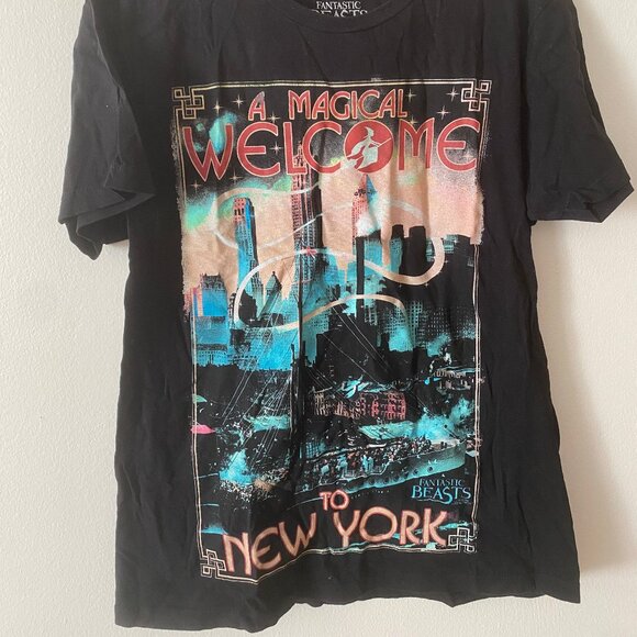 Harry Potter Fantastic Beasts Welcome to New York Tshirt - Picture 1 of 3